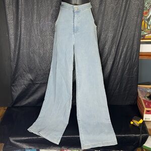 No Sneak Peaks Cutout Denim By Wildcat Size L NWT